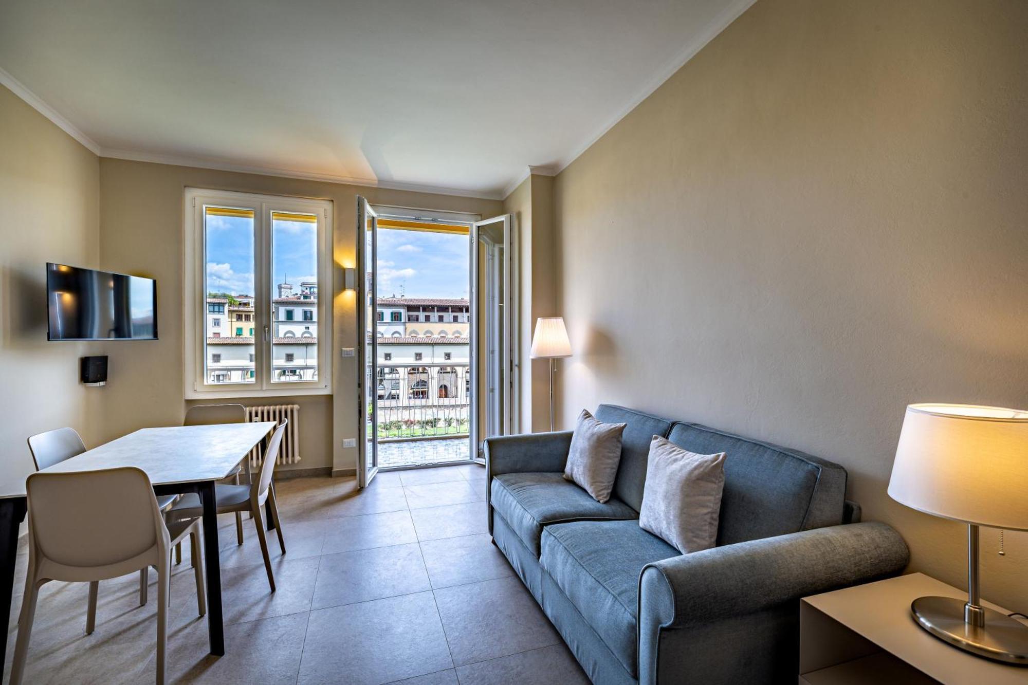 Yd Balcony On Pontevecchio View Lejlighed Firenze Eksteriør billede